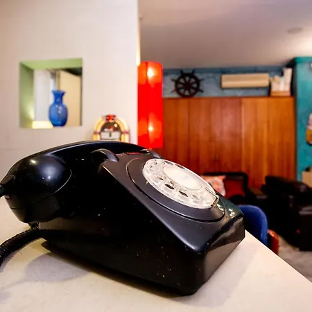 Hostal Kais Do Sol *