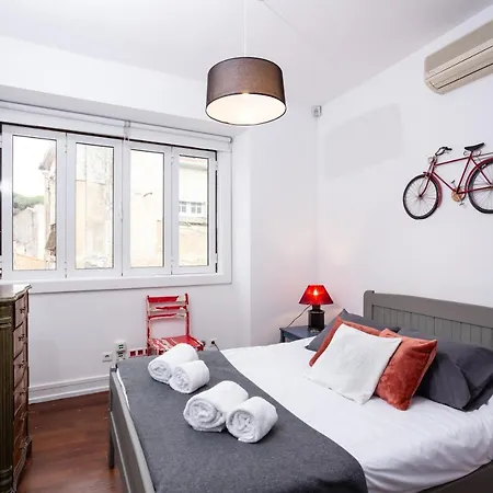 Kais Do Sol Seixal (Setubal)